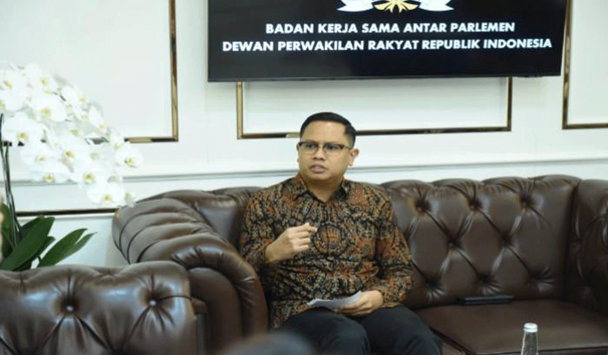 Peran Strategis Indonesia Menjaga Keseimbangan Dunia