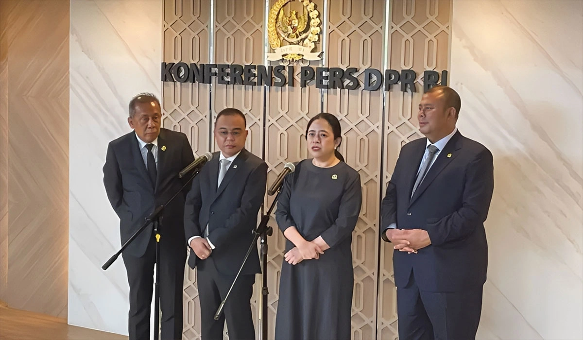 Perbedaan Periode Anggota DPR