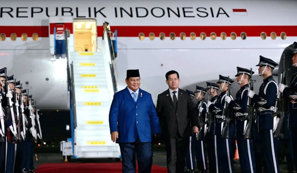 Presiden Prabowo Tiba di Korea Selatan Untuk Hadiri KTT APEC 2025