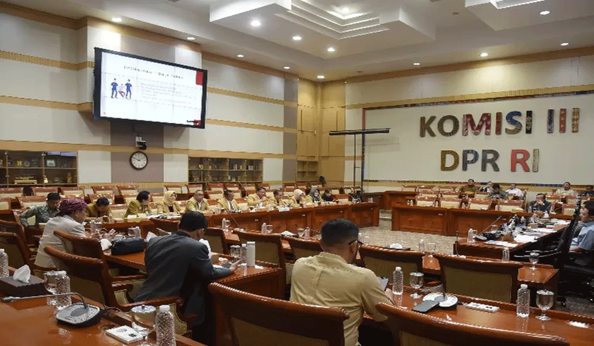 Gagasan Penghapusan Frasa Pernah Dibahas