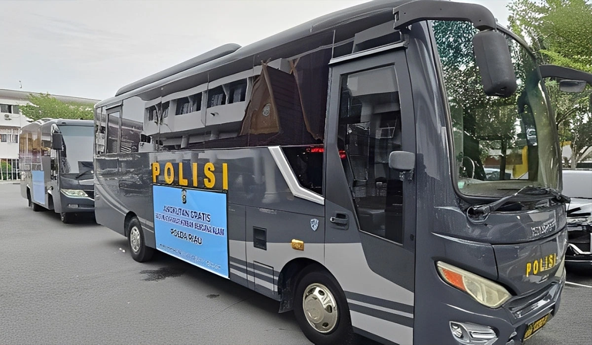 Polda Riau Siapkan Bus Gratis Untuk Warga Sumbar Terdampak Bencana